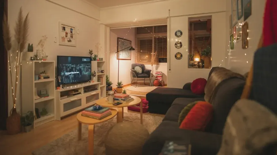 Cosy living room with a sofa and a flat-screen TV